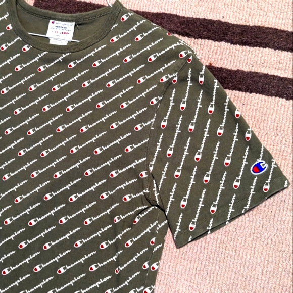 Champion Heritage Logo Tshirt green- size Large - Picture 4 of 6